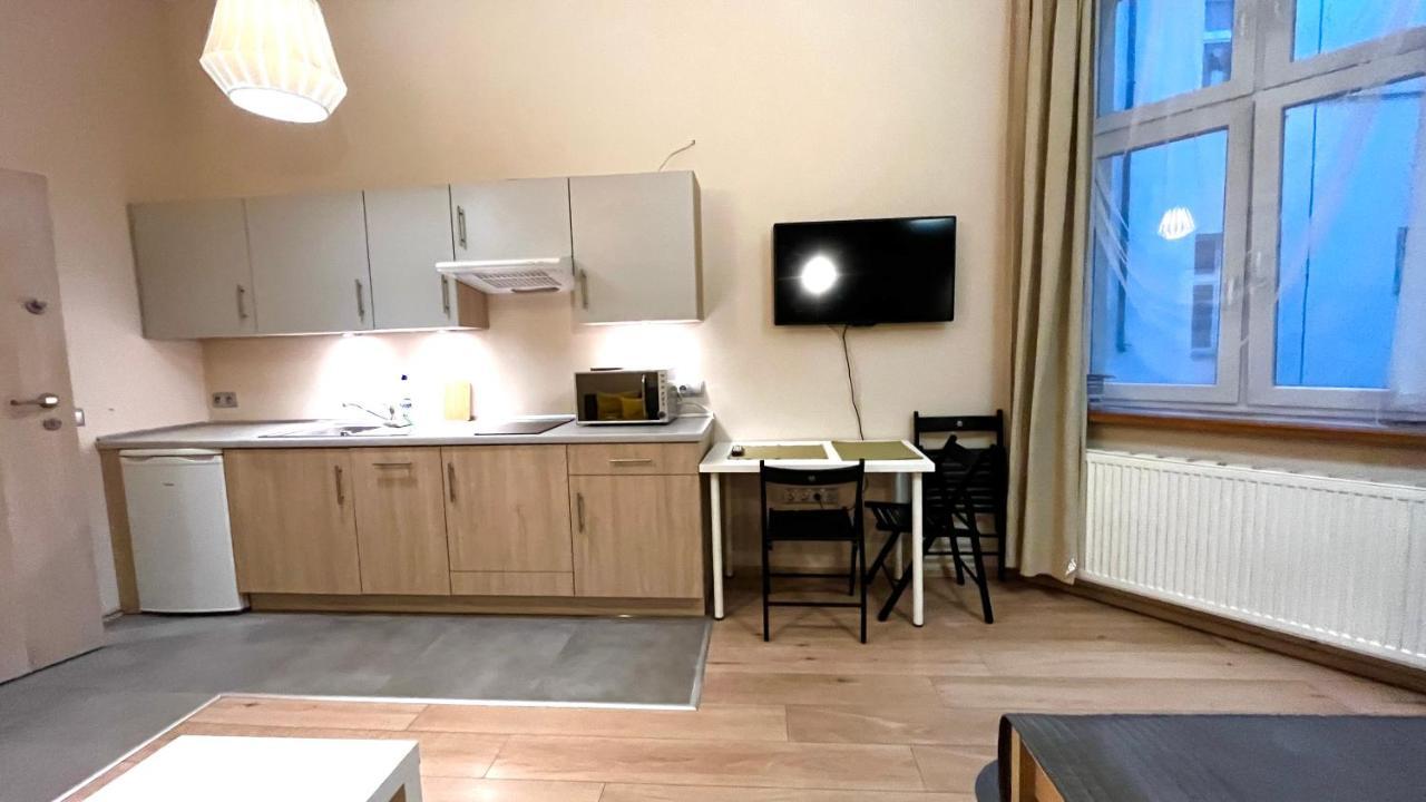 Spacious Studio Krakow Exterior photo